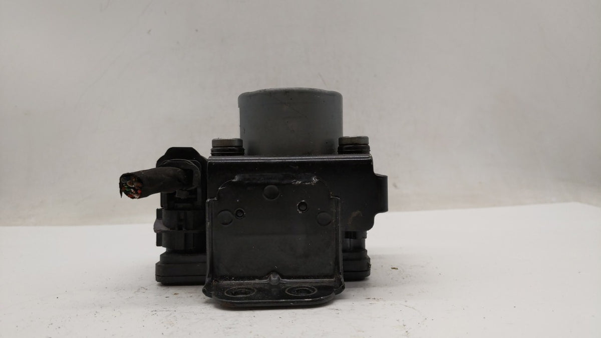 2017-2018 Hyundai Santa Fe Anti-Lock Brake ABS Pump Module Actuator OEM P/N:58920-B8AC0 Fits Fits 2017 2018 OEM Used Auto Pa