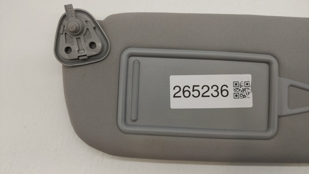 2013-2019 Hyundai Santa Fe Sun Visor Shade Replacement Driver Left Mirror Fits Fits 2013 2014 2015 2016 2017 2018 2019 OEM U