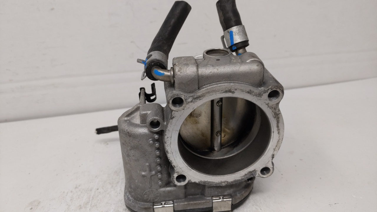 2018 Hyundai Santa Fe Throttle Body P/N:35100-2G600 Fits Fits 2015 2016 2017 2019 OEM Used Auto Parts - Oemusedautoparts1.co