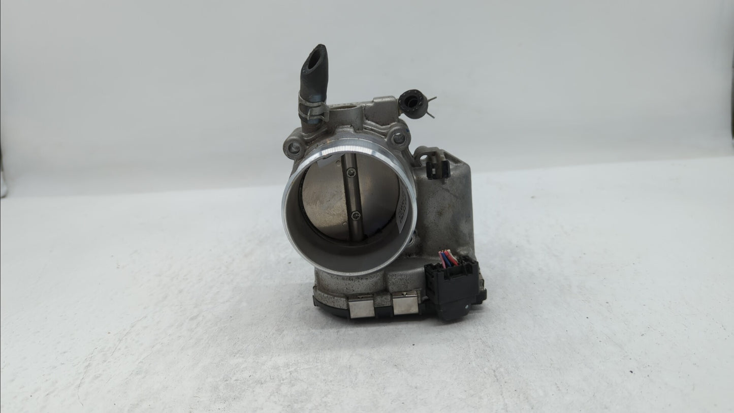 2018 Hyundai Santa Fe Throttle Body P/N:35100-2G600 Fits Fits 2015 2016 2017 2019 OEM Used Auto Parts - Oemusedautoparts1.co