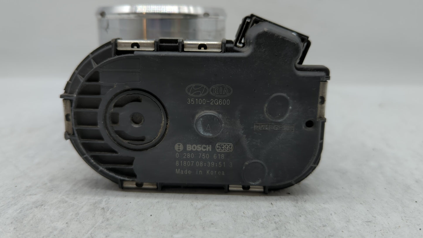 2018 Hyundai Santa Fe Throttle Body P/N:35100-2G600 Fits Fits 2015 2016 2017 2019 OEM Used Auto Parts - Oemusedautoparts1.co