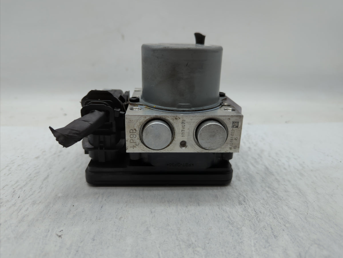 2017-2018 Hyundai Santa Fe Anti-Lock Brake ABS Pump Module Actuator OEM P/N:58920-4Z300 Fits Fits 2017 2018 OEM Used Auto Pa