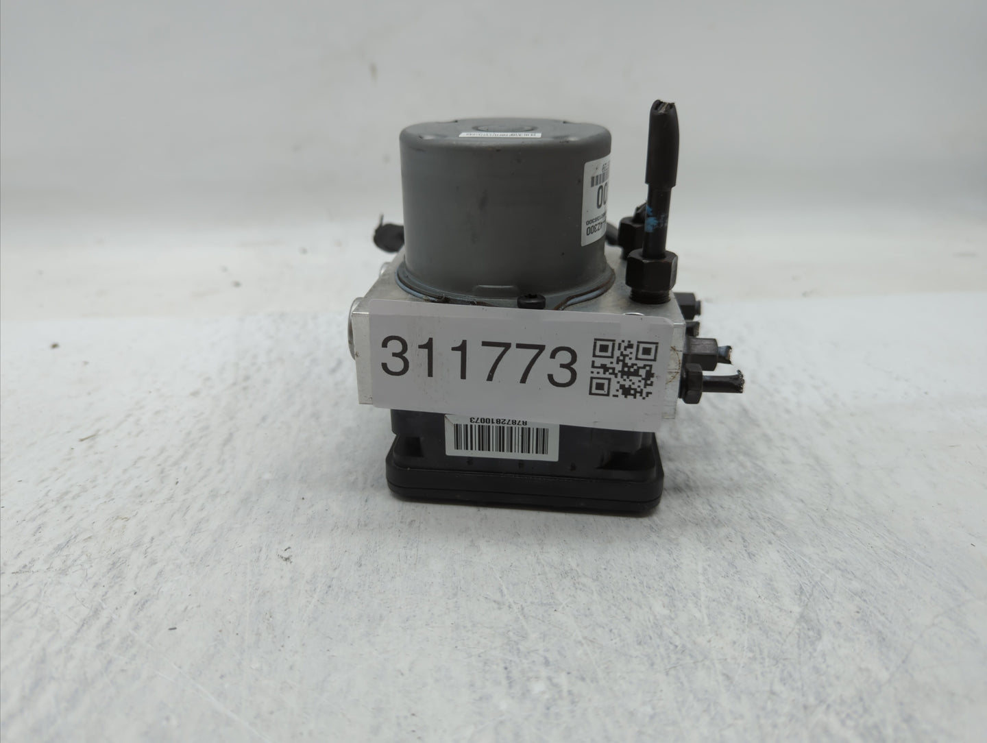 2017-2018 Hyundai Santa Fe ABS Pump Control Module Replacement P/N:58920-4Z300 Fits Fits 2017 2018 OEM Used Auto Parts - Oem