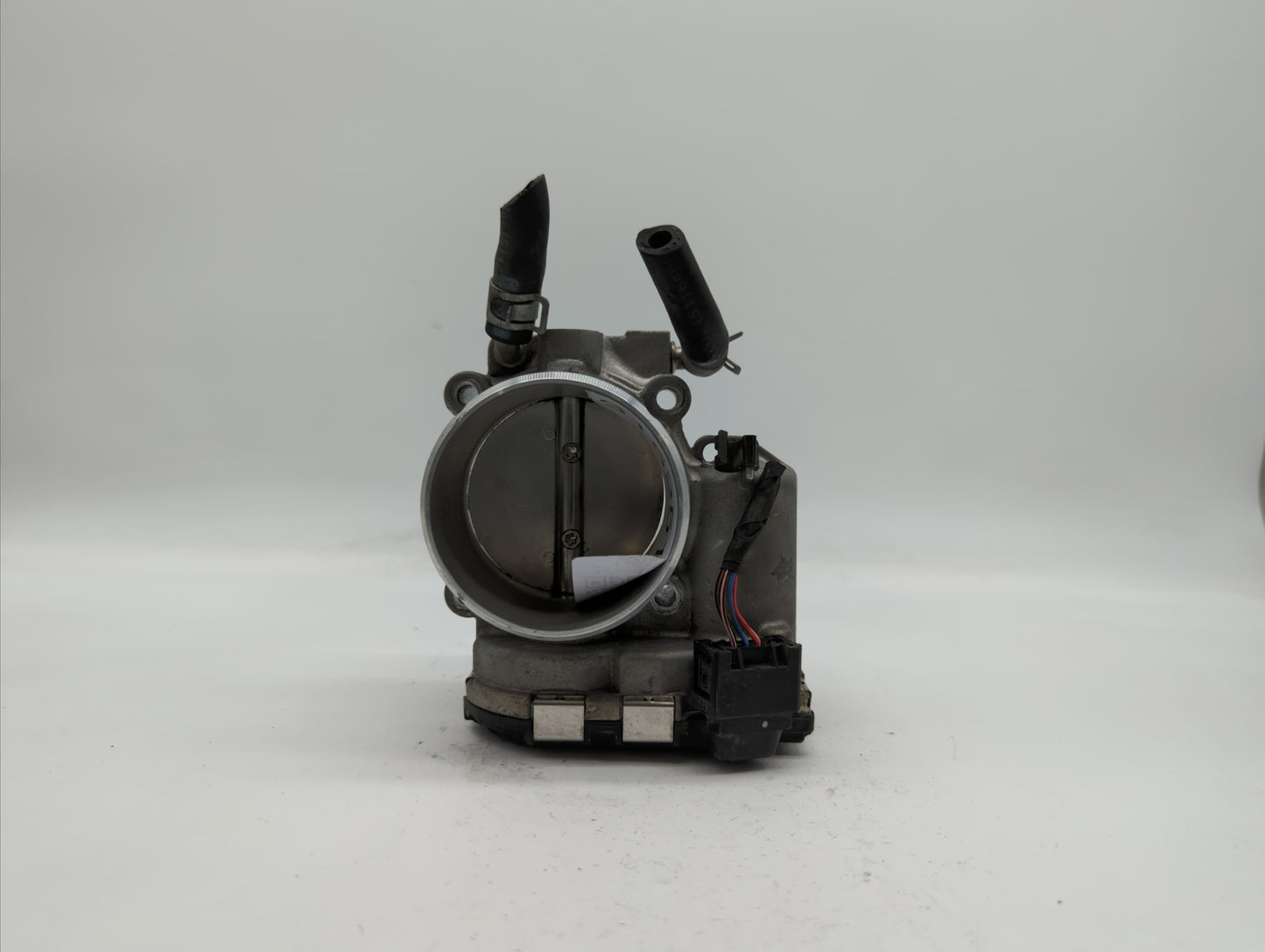 2018 Hyundai Santa Fe Throttle Body P/N:35100-2G600 Fits Fits 2015 2016 2017 2019 OEM Used Auto Parts - Oemusedautoparts1.co