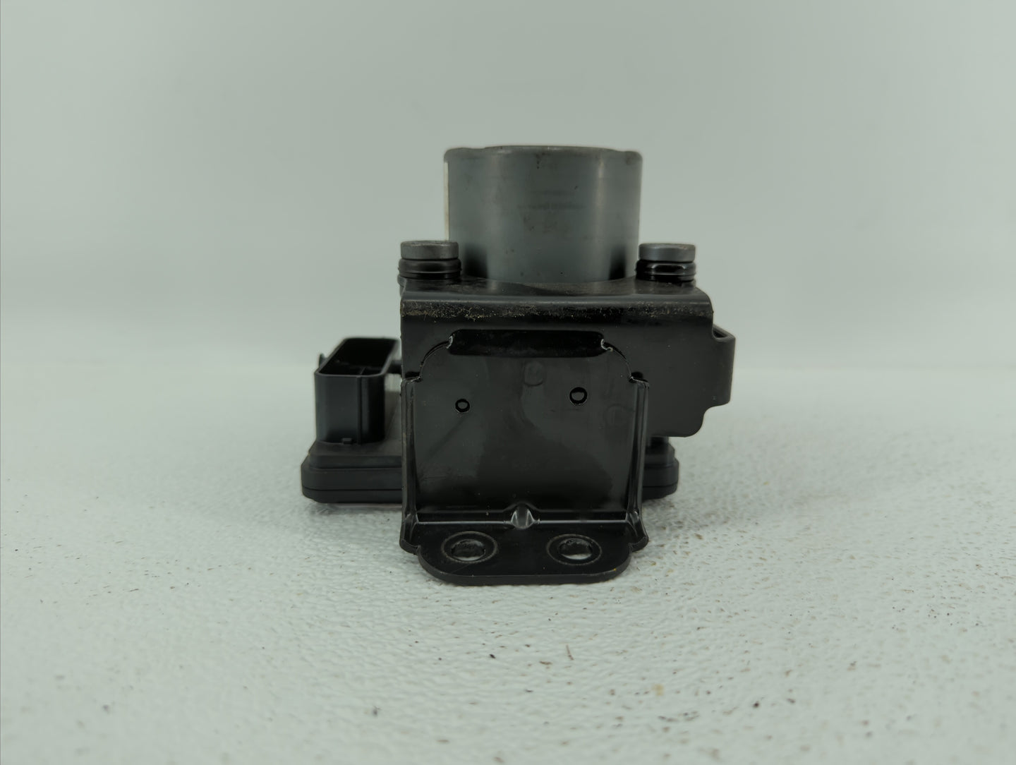 2017-2018 Hyundai Santa Fe ABS Pump Control Module Replacement P/N:58920-B8AC0 Fits Fits 2017 2018 OEM Used Auto Parts - Oem