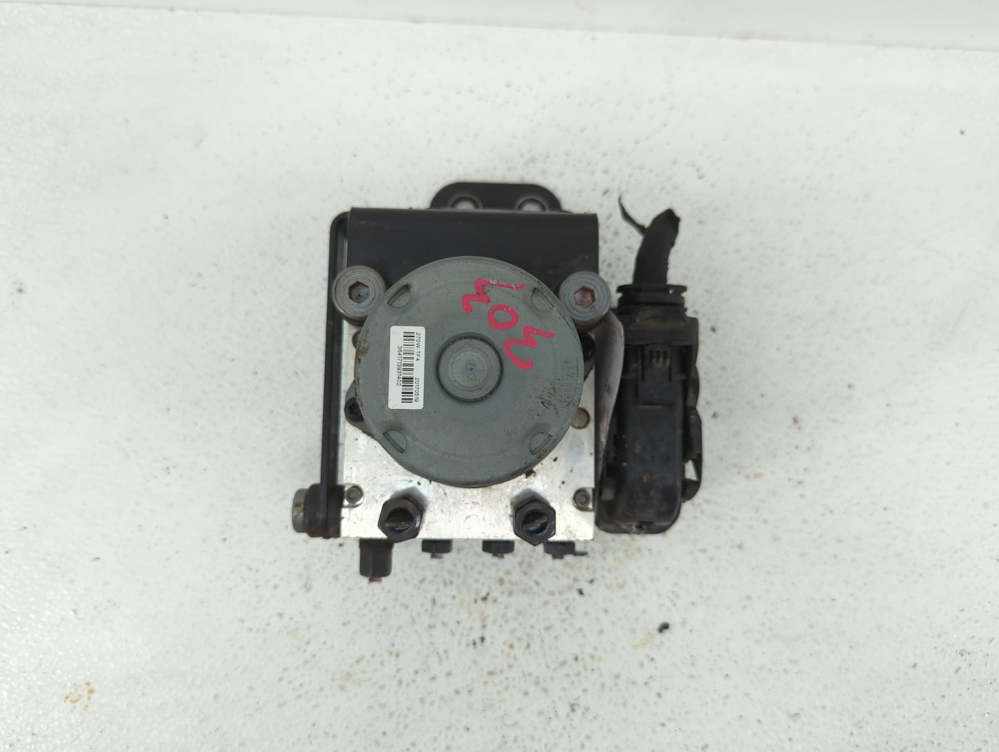 2017-2018 Hyundai Santa Fe ABS Pump Control Module Replacement P/N:58920-B8AC0 Fits Fits 2017 2018 OEM Used Auto Parts - Oem