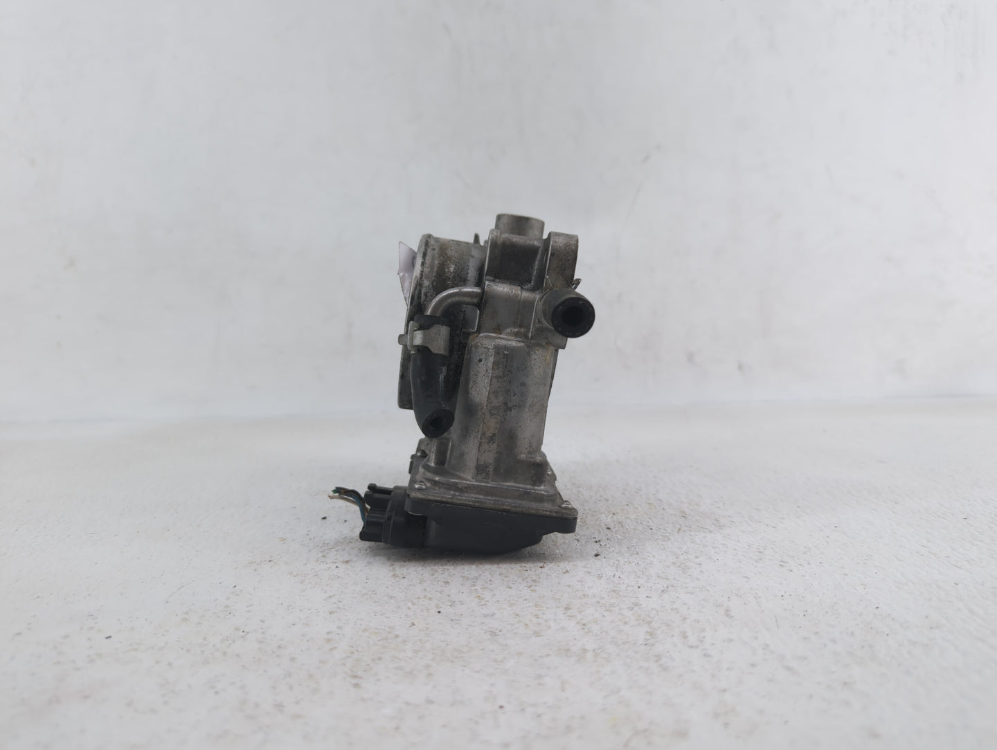 2013-2018 Hyundai Santa Fe Throttle Body P/N:5312 7S14 5310 4P18, 35100-3CAA0 Fits Fits 2012 2013 2014 2015 2016 2017 2018 O
