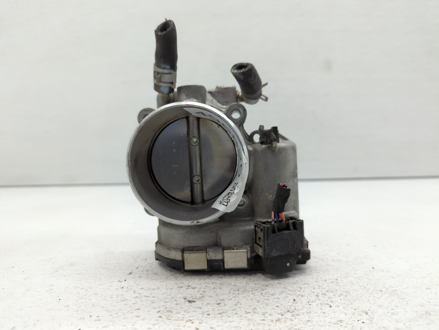 2019-2020 Hyundai Santa Fe Throttle Body P/N:35100-2G600 Fits Fits 2015 2016 2017 2018 2019 2020 2021 OEM Used Auto Parts - 