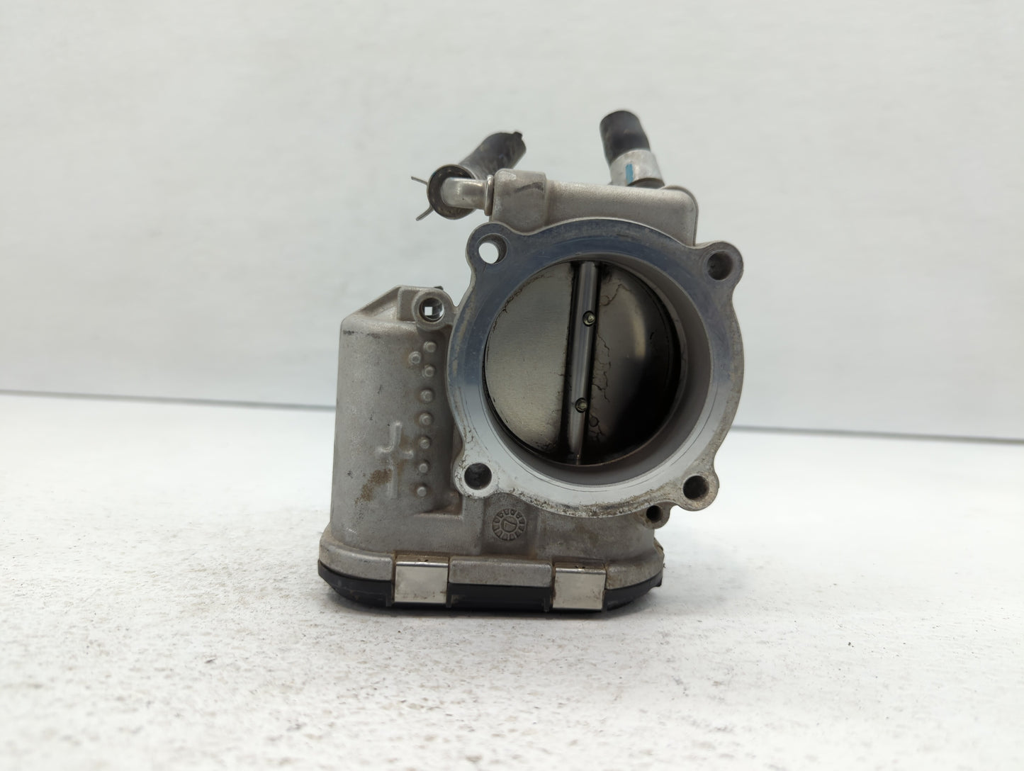 2019-2020 Hyundai Santa Fe Throttle Body P/N:35100-2G600 Fits Fits 2015 2016 2017 2018 2019 2020 2021 OEM Used Auto Parts - 