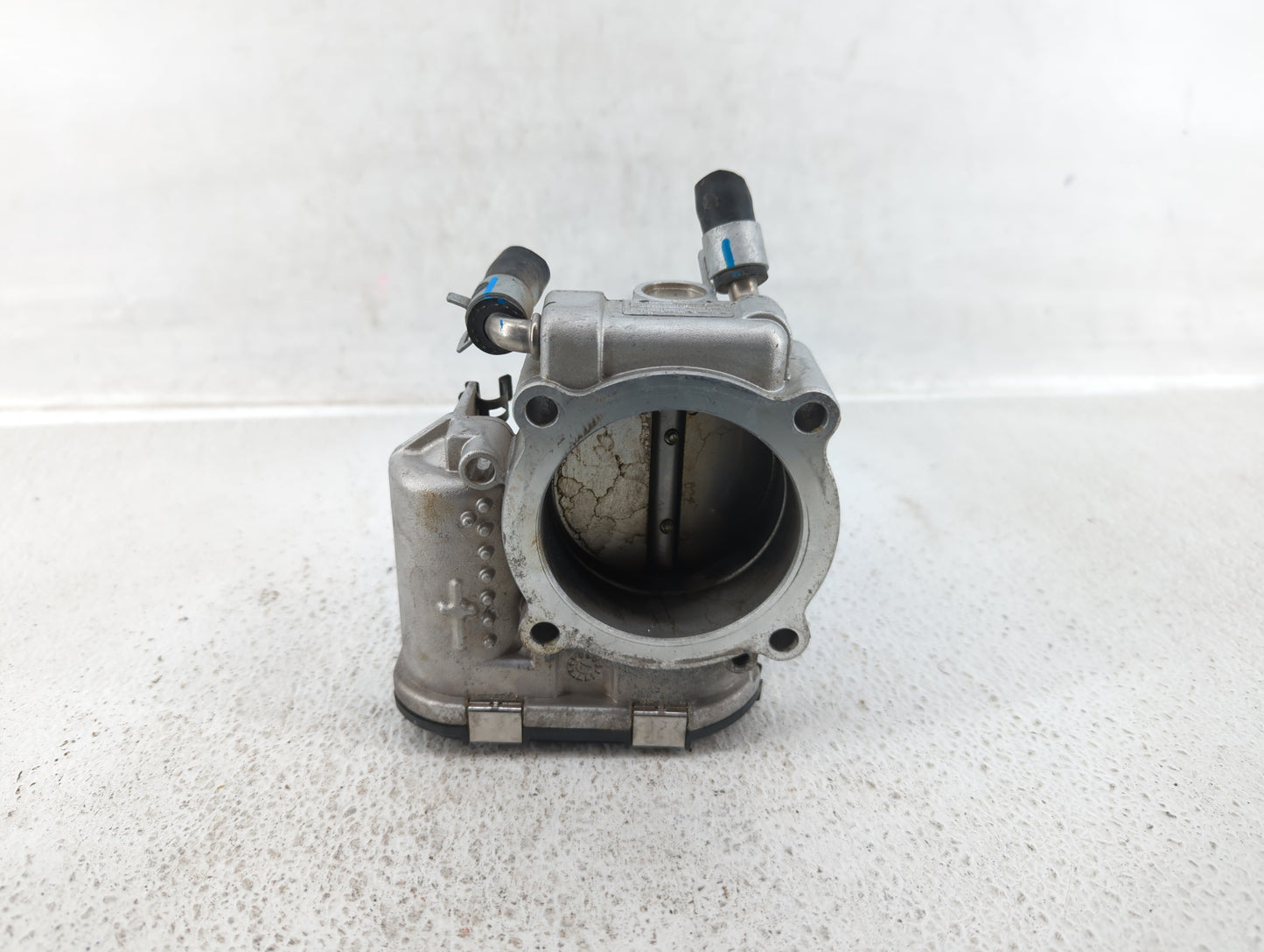 2019-2020 Hyundai Santa Fe Throttle Body P/N:35100-2G600 Fits Fits 2015 2016 2017 2018 2019 2020 2021 OEM Used Auto Parts - 