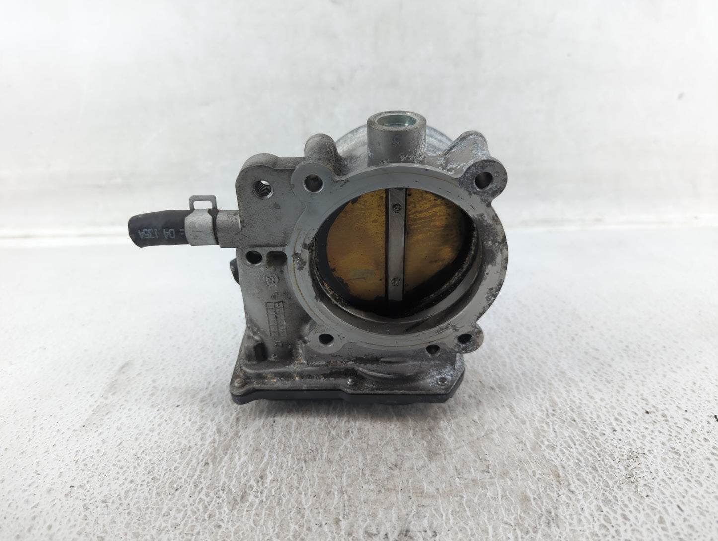2013-2018 Hyundai Santa Fe Throttle Body P/N:35100-3CAA0 Fits Fits 2012 2013 2014 2015 2016 2017 2018 OEM Used Auto Parts - 
