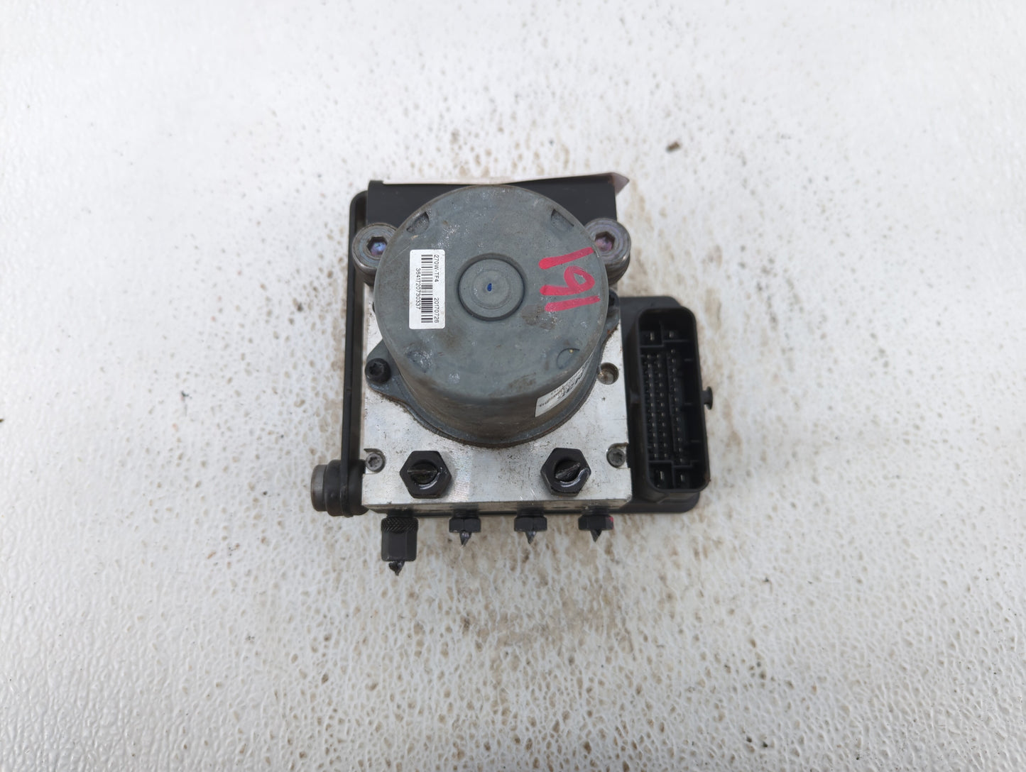 2017-2018 Hyundai Santa Fe ABS Pump Control Module Replacement P/N:58920-B8AC0 Fits Fits 2017 2018 OEM Used Auto Parts - Oem