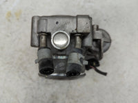 2019-2020 Hyundai Santa Fe Throttle Body P/N:35100-2G610 Fits Fits 2015 2016 2017 2018 2019 2020 2021 OEM Used Auto Parts - 
