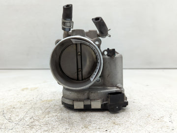 2019-2020 Hyundai Santa Fe Throttle Body P/N:35100-2G600 Fits Fits 2015 2016 2017 2018 2019 2020 2021 OEM Used Auto Parts - 