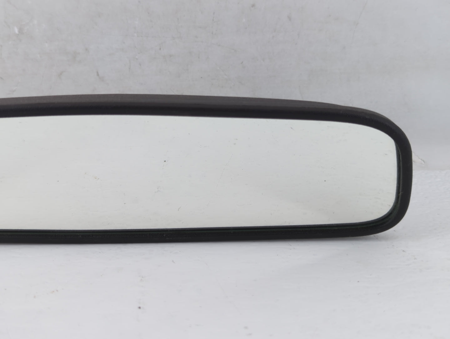 2015-2020 Hyundai Santa Fe Interior Rear View Mirror Replacement OEM P/N:E4012143 Fits OEM Used Auto Parts - Oemusedautopart