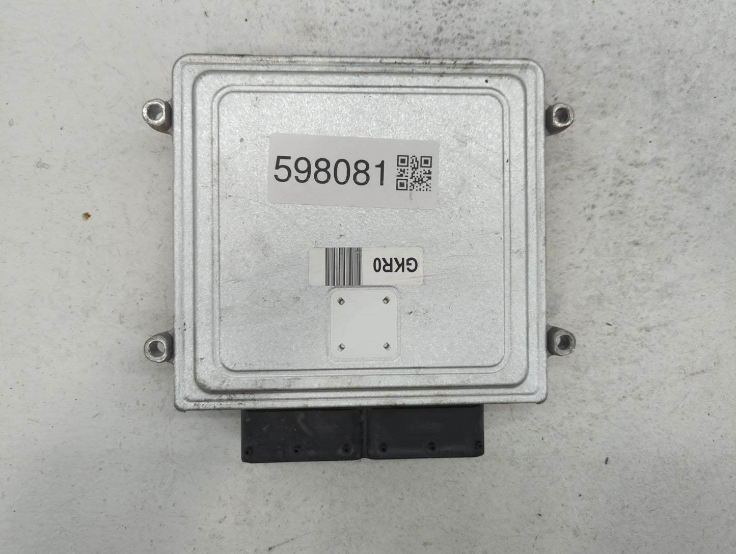 2018 Hyundai Santa Fe PCM Engine Control Computer ECU ECM PCU OEM P/N:39130-2GKR0 39100-2GKR0, 39130-2GKR1, 39100-2GKR1 Fits
