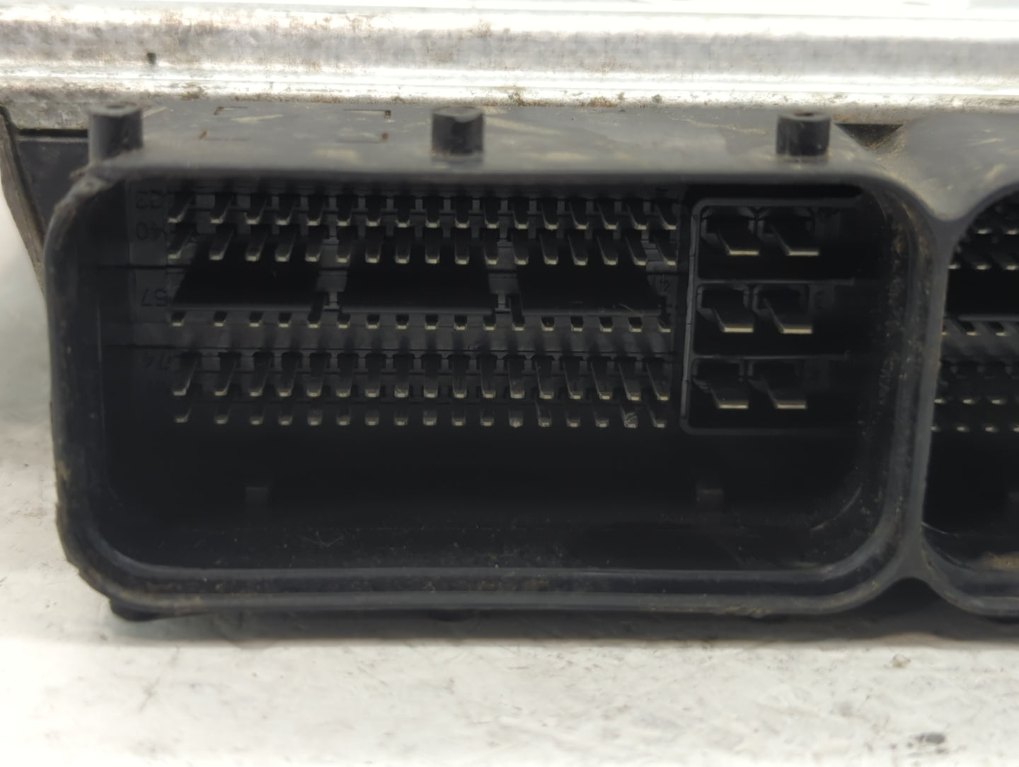 2018 Hyundai Santa Fe PCM Engine Control Computer ECU ECM PCU OEM P/N:39130-2GKR0 39100-2GKR0, 39130-2GKR1, 39100-2GKR1 Fits
