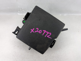 compare product 2018 Hyundai Santa Fe Fusebox Fuse Box Panel Relay Module P/N:91941-4Z020 Fits OEM Used Auto Parts