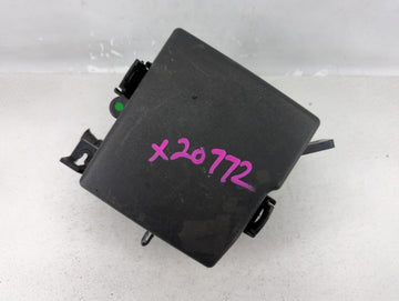 2018 Hyundai Santa Fe Fusebox Fuse Box Panel Relay Module P/N:91941-4Z020 Fits OEM Used Auto Parts - Oemusedautoparts1.com