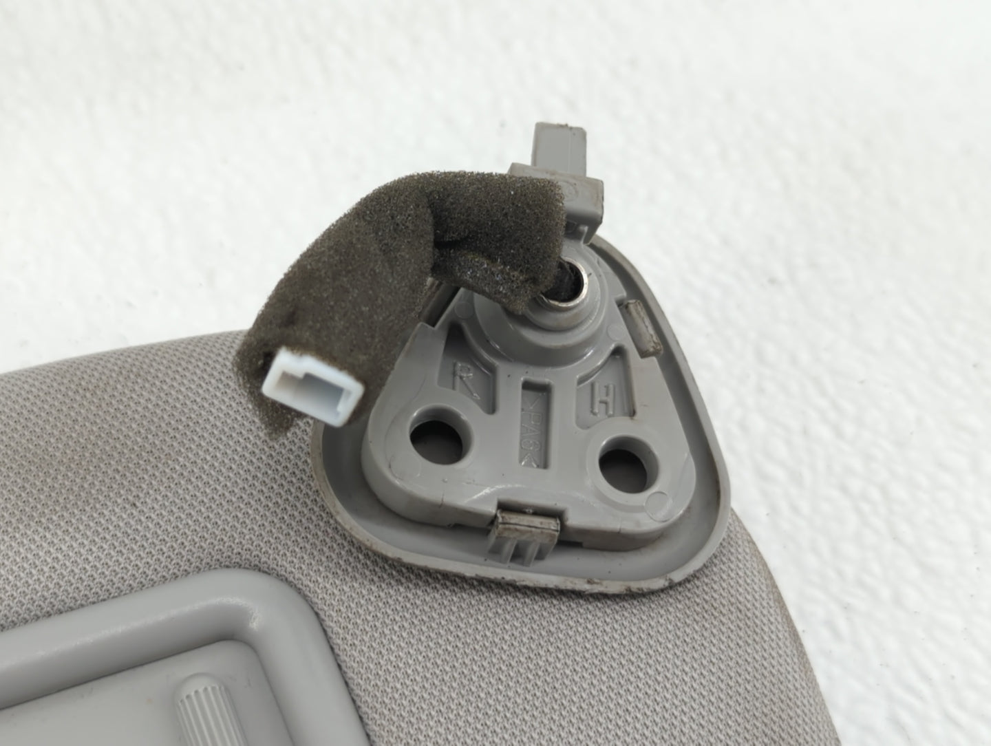 2013-2019 Hyundai Santa Fe Sun Visor Shade Replacement Passenger Right Mirror Fits Fits 2013 2014 2015 2016 2017 2018 2019 O