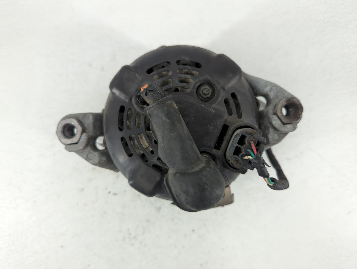 2019-2020 Hyundai Santa Fe Alternator Replacement Generator Charging Assembly Engine OEM P/N:104211-8790 37300-2G061 Fits OE