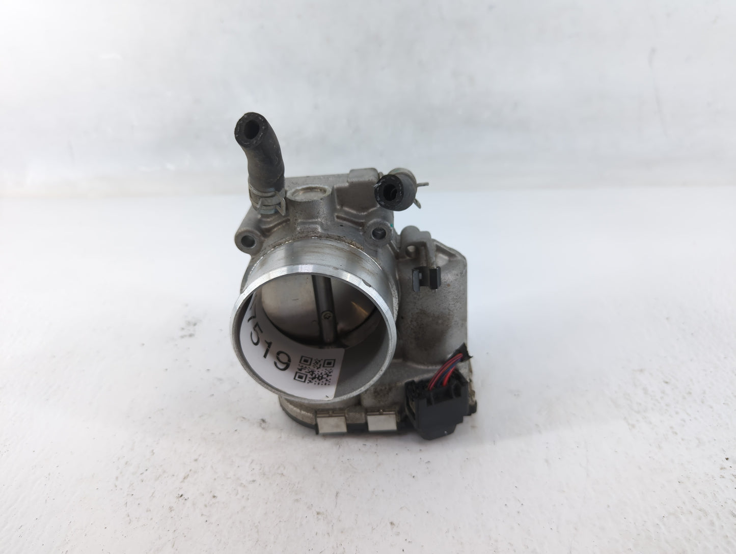 2019-2020 Hyundai Santa Fe Throttle Body P/N:35100-2G600 Fits Fits 2015 2016 2017 2018 2019 2020 2021 OEM Used Auto Parts - 