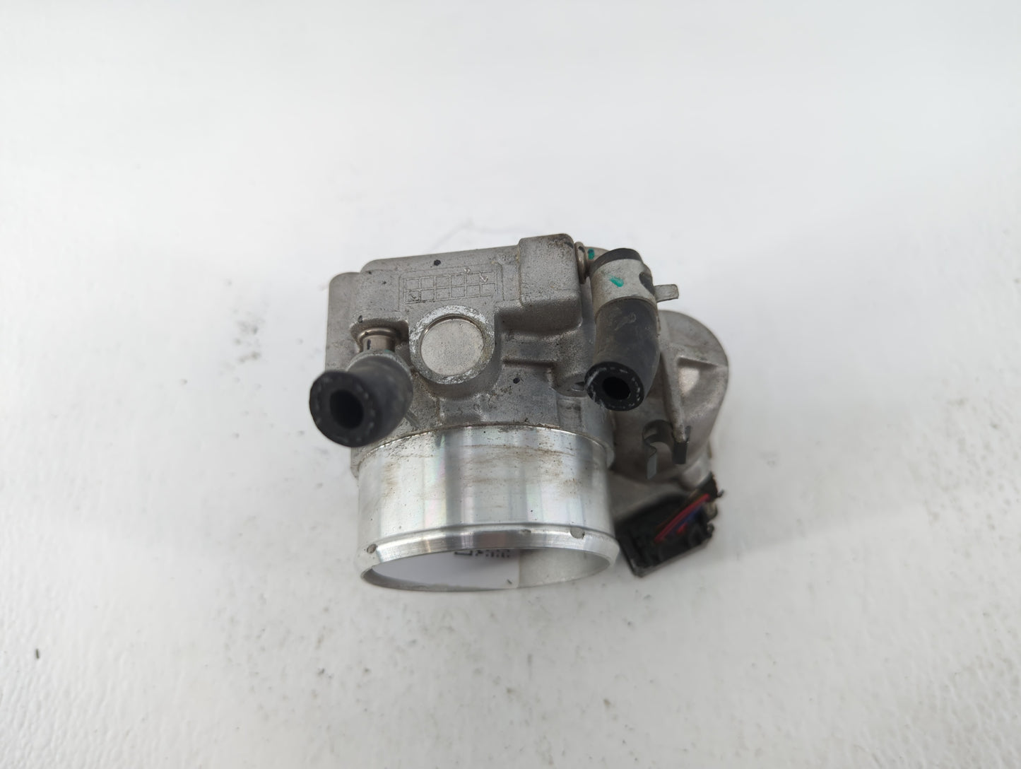 2019-2020 Hyundai Santa Fe Throttle Body P/N:35100-2G600 Fits Fits 2015 2016 2017 2018 2019 2020 2021 OEM Used Auto Parts - 
