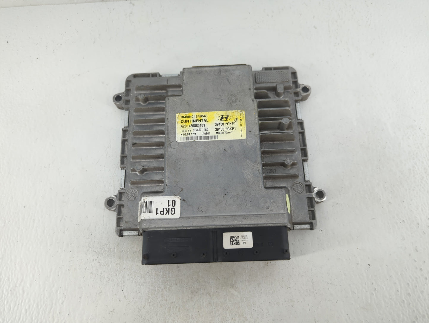 2018 Hyundai Santa Fe PCM Engine Control Computer ECU ECM PCU OEM P/N:39130-2GKP1 Fits OEM Used Auto Parts - Oemusedautopart