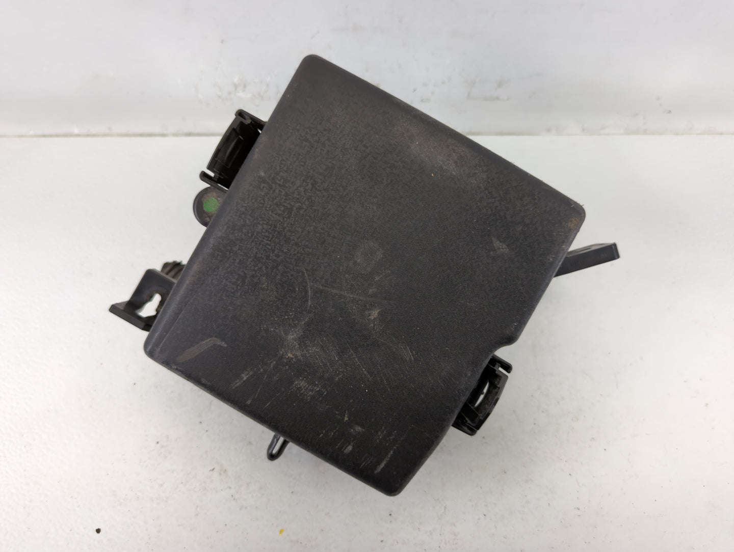 2018 Hyundai Santa Fe Fusebox Fuse Box Panel Relay Module P/N:91941-4Z020 Fits OEM Used Auto Parts - Oemusedautoparts1.com