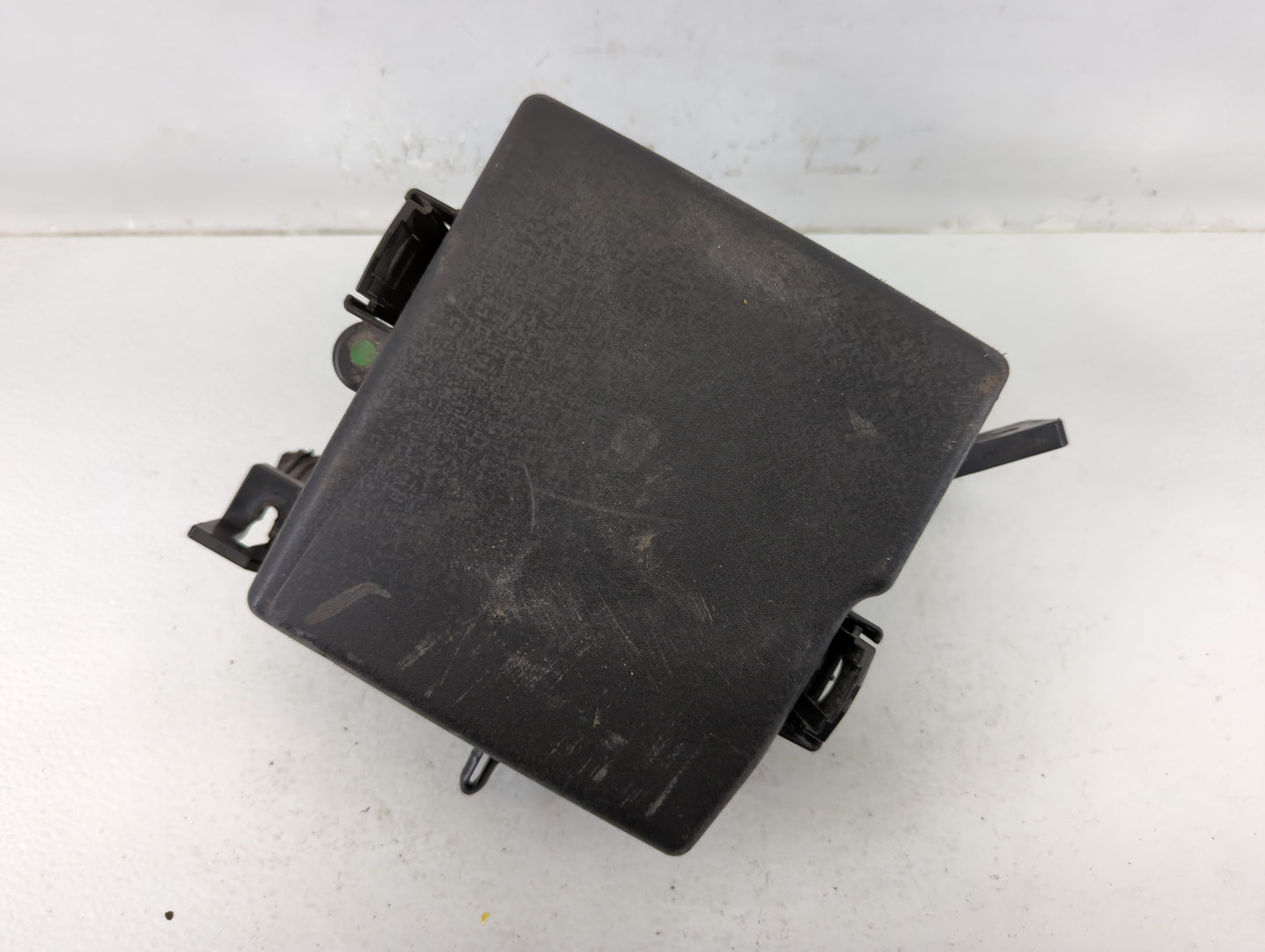 2018 Hyundai Santa Fe Fusebox Fuse Box Panel Relay Module P/N:91941-4Z020 Fits OEM Used Auto Parts - Oemusedautoparts1.com