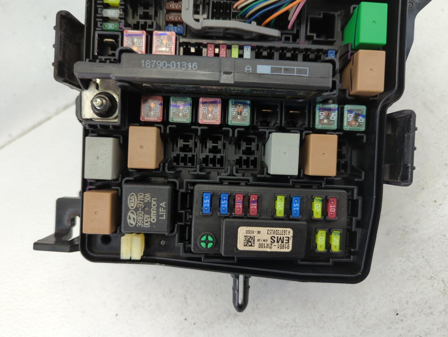 2018 Hyundai Santa Fe Fusebox Fuse Box Panel Relay Module P/N:91941-4Z020 Fits OEM Used Auto Parts - Oemusedautoparts1.com