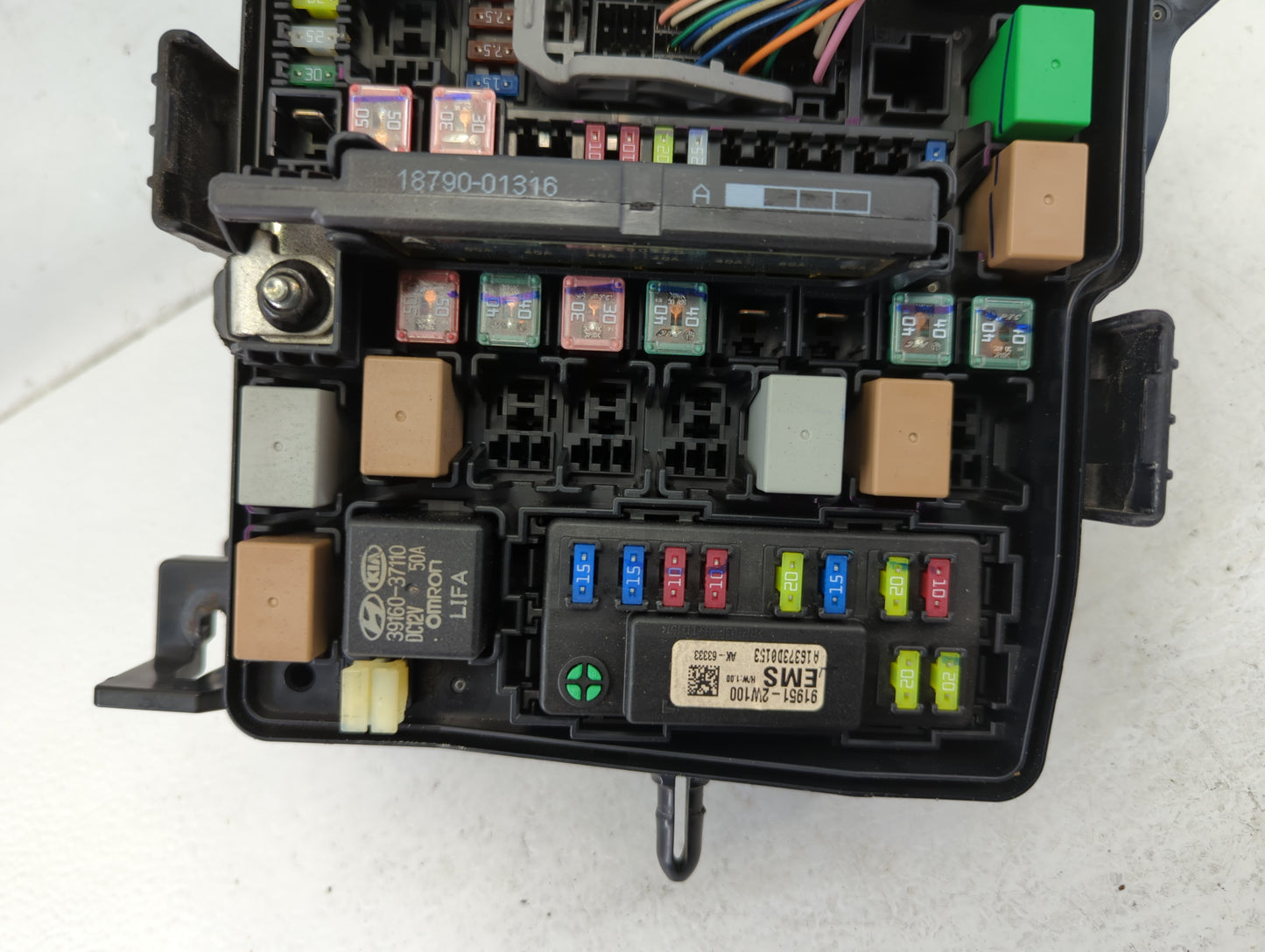 2018 Hyundai Santa Fe Fusebox Fuse Box Panel Relay Module P/N:91941-4Z020 Fits OEM Used Auto Parts - Oemusedautoparts1.com