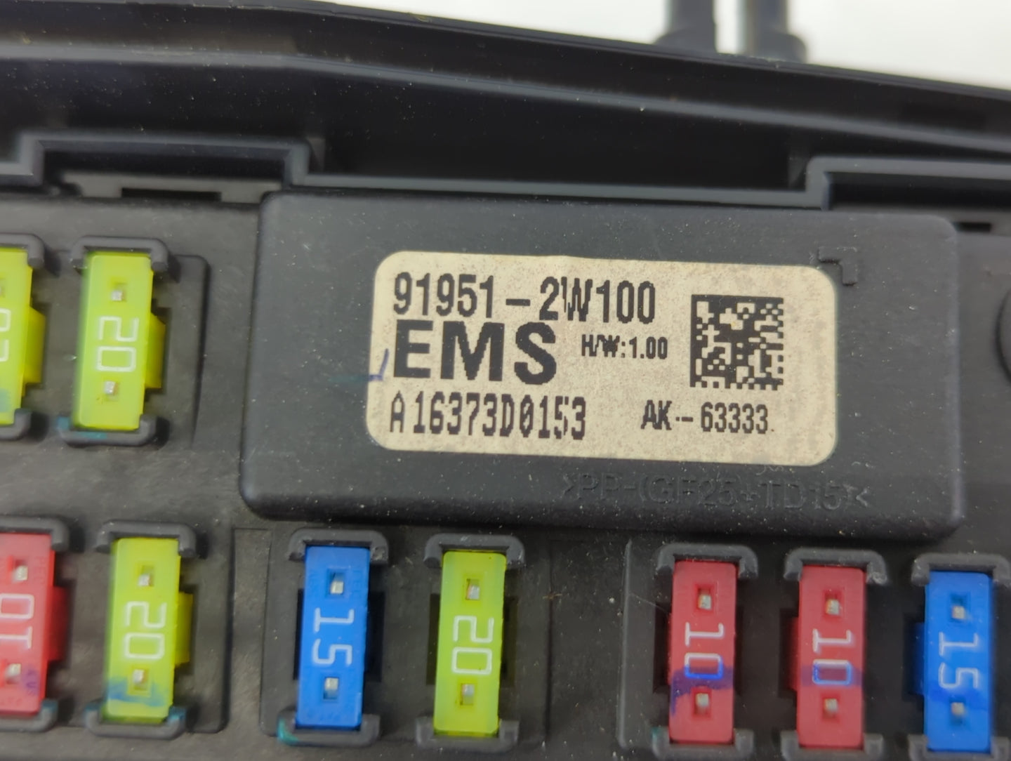 2018 Hyundai Santa Fe Fusebox Fuse Box Panel Relay Module P/N:91941-4Z020 Fits OEM Used Auto Parts - Oemusedautoparts1.com