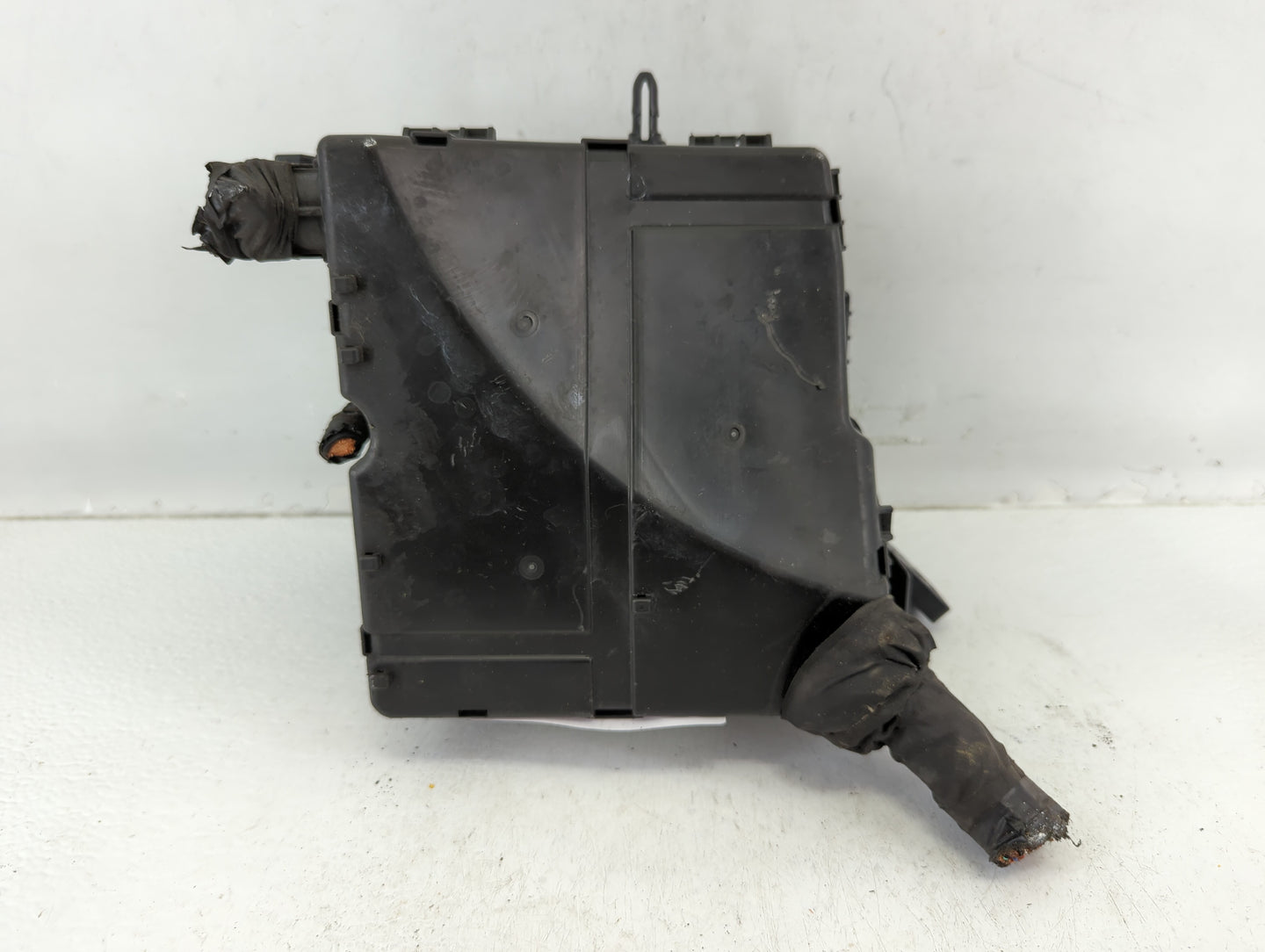 2018 Hyundai Santa Fe Fusebox Fuse Box Panel Relay Module P/N:91941-4Z020 Fits OEM Used Auto Parts - Oemusedautoparts1.com