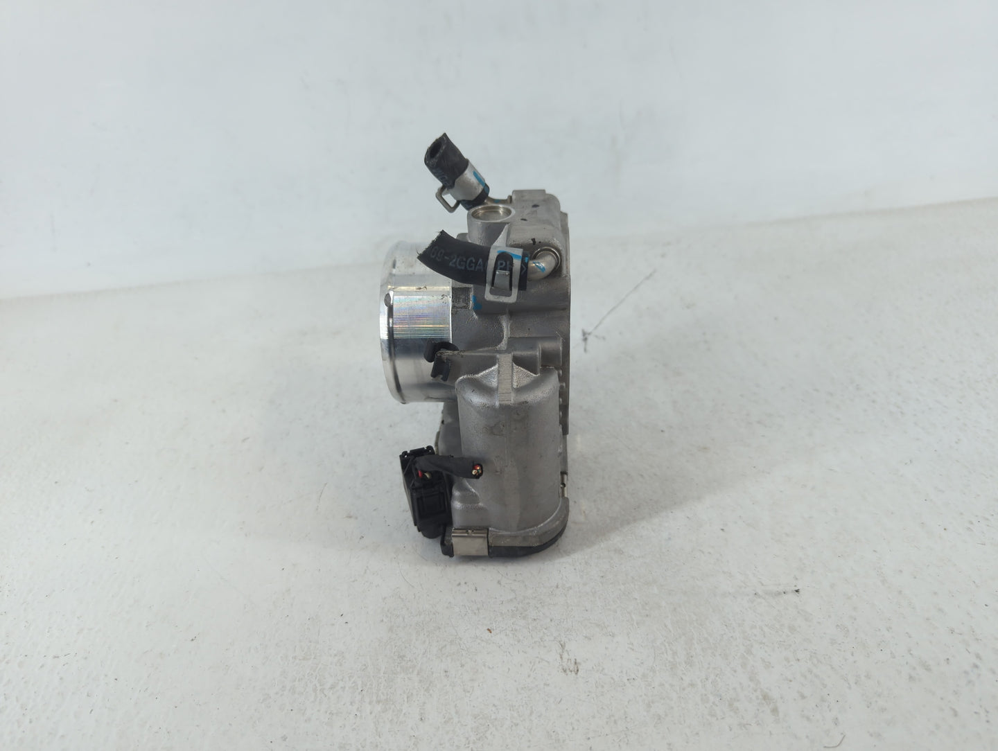 2019-2020 Hyundai Santa Fe Throttle Body P/N:35100-2G600 Fits Fits 2015 2016 2017 2018 2019 2020 2021 OEM Used Auto Parts - 