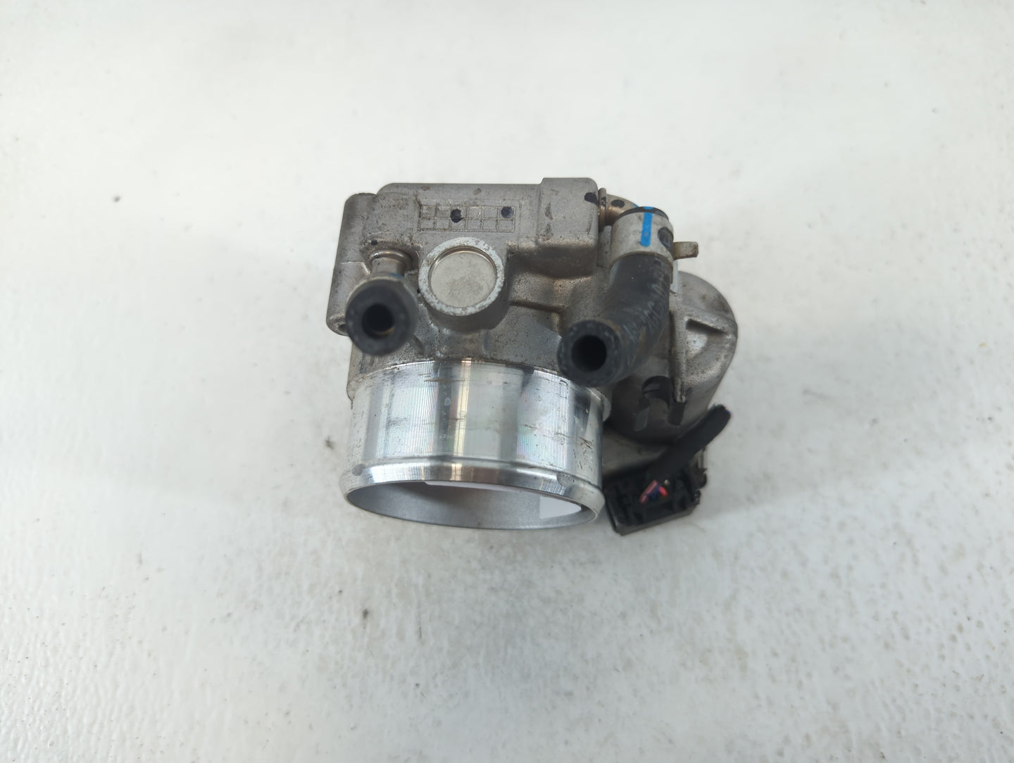 2019-2020 Hyundai Santa Fe Throttle Body P/N:35100-2G600 Fits Fits 2015 2016 2017 2018 2019 2020 2021 OEM Used Auto Parts - 