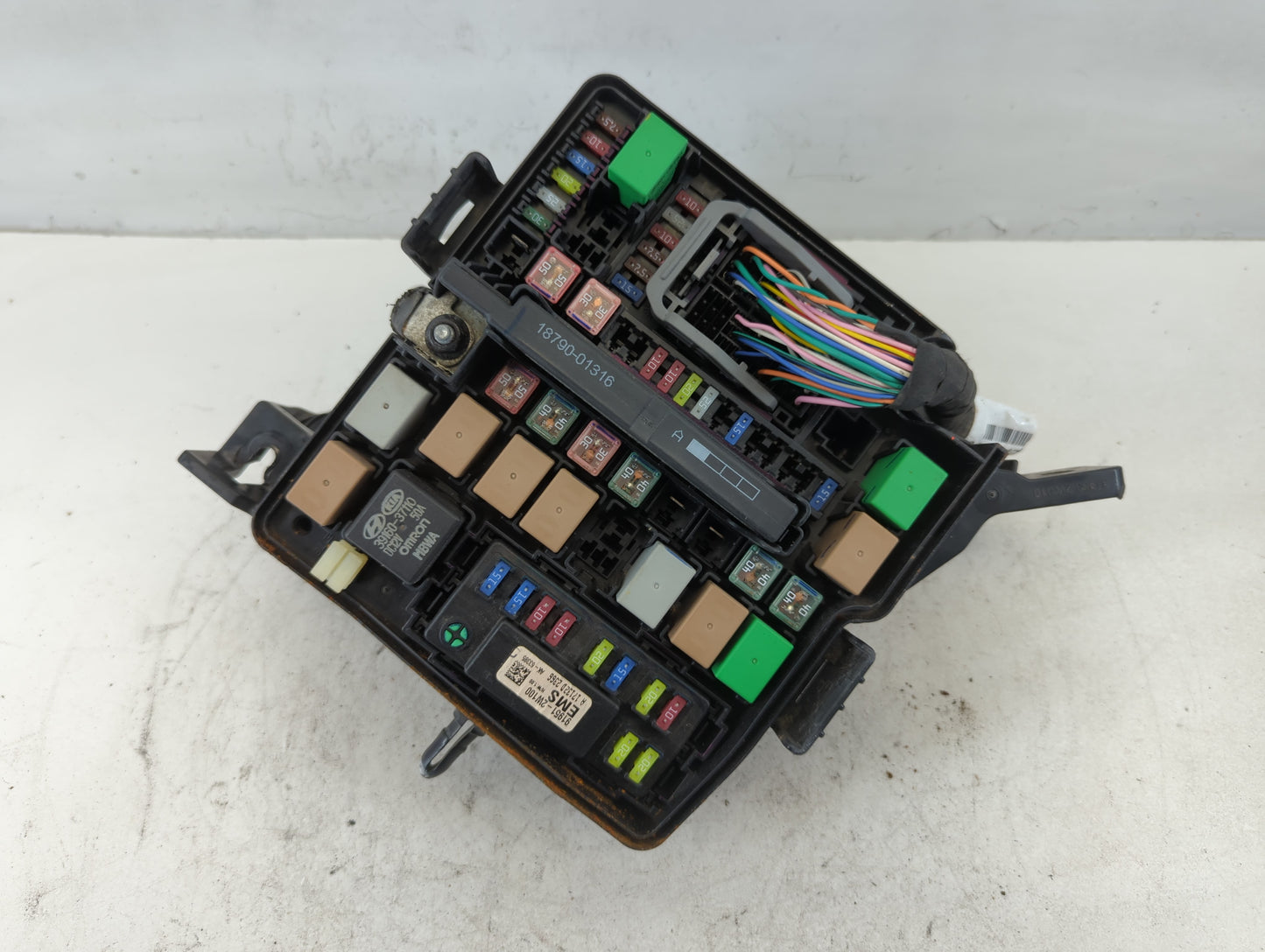 2018 Hyundai Santa Fe Fusebox Fuse Box Panel Relay Module P/N:91941-4Z020 Fits OEM Used Auto Parts - Oemusedautoparts1.com