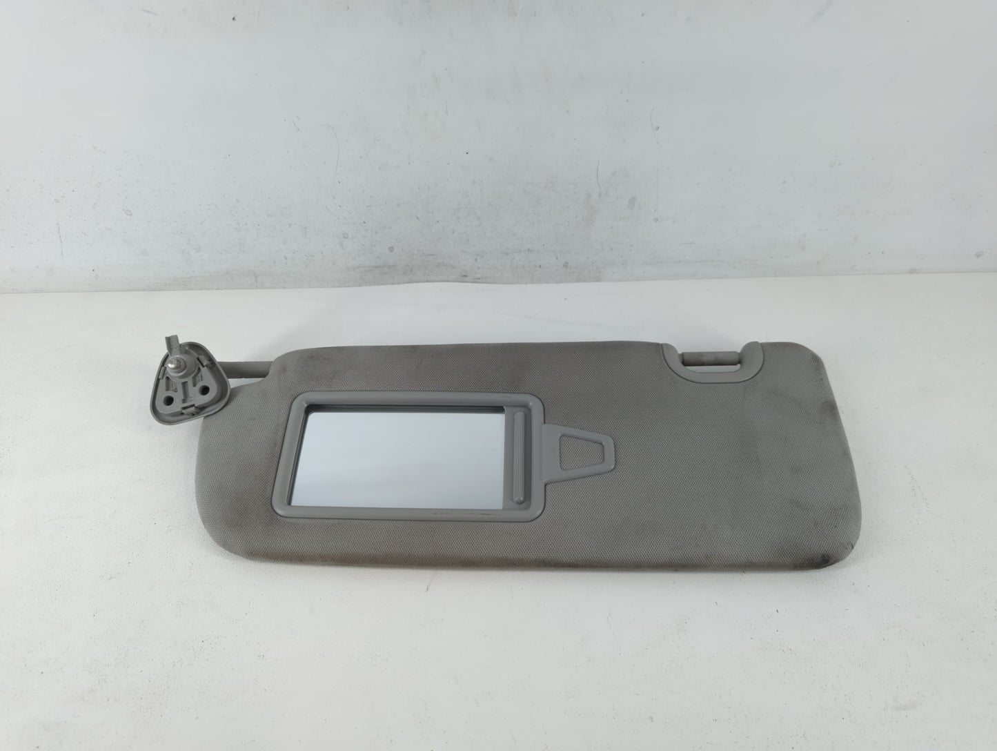 2013-2019 Hyundai Santa Fe Sun Visor Shade Replacement Driver Left Mirror Fits Fits 2013 2014 2015 2016 2017 2018 2019 OEM U