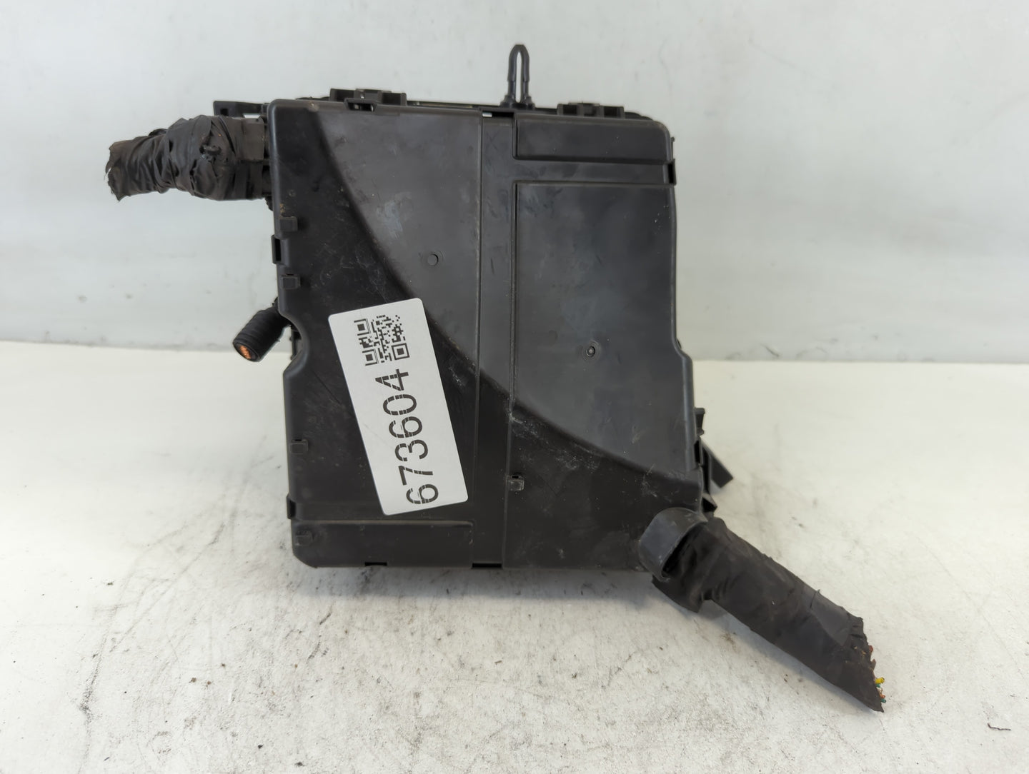 2018 Hyundai Santa Fe Fusebox Fuse Box Panel Relay Module P/N:912014Z474AA A 16515D 1072, 91951-2W100 Fits OEM Used Auto Par