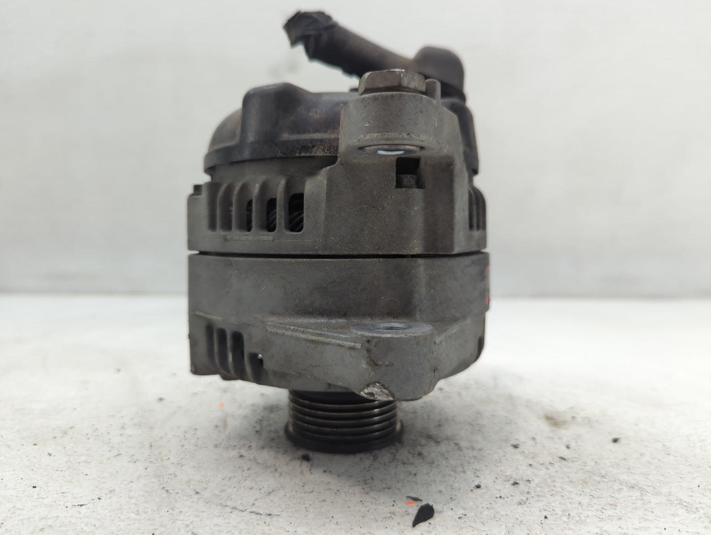 2019-2020 Hyundai Santa Fe Alternator Replacement Generator Charging Assembly Engine OEM P/N:37300-2G061 Fits OEM Used Auto 