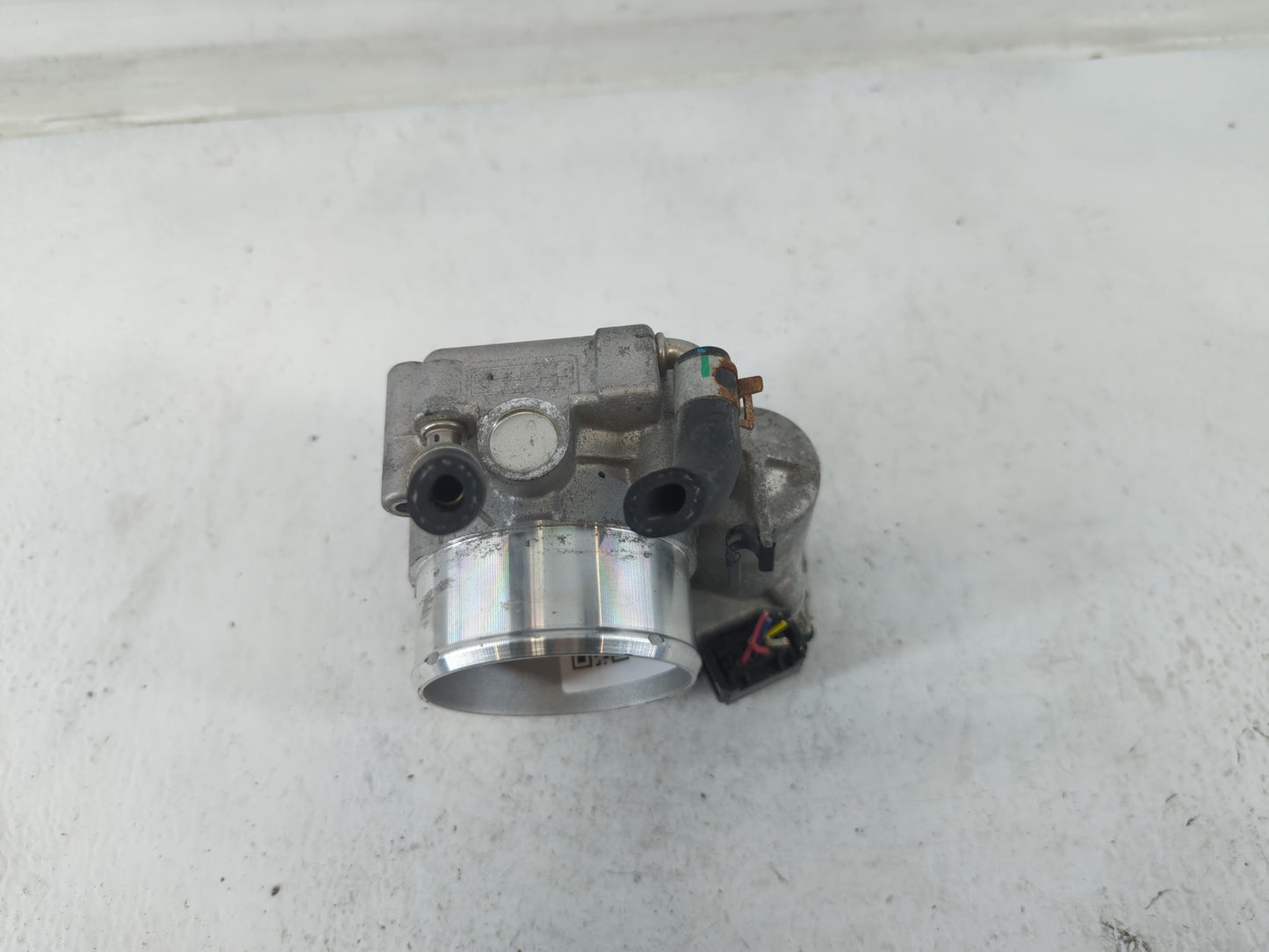 2019-2020 Hyundai Santa Fe Throttle Body P/N:35100-2G600 Fits Fits 2015 2016 2017 2018 2019 2020 2021 OEM Used Auto Parts - 