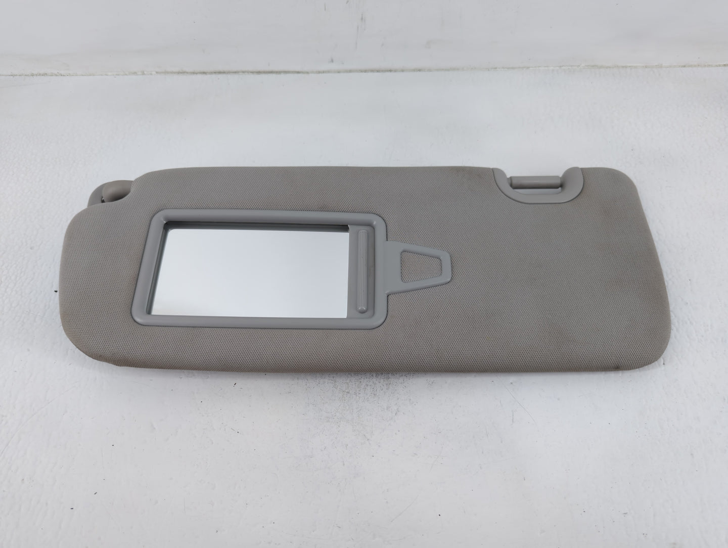 2013-2019 Hyundai Santa Fe Sun Visor Shade Replacement Driver Left Mirror Fits Fits 2013 2014 2015 2016 2017 2018 2019 OEM U