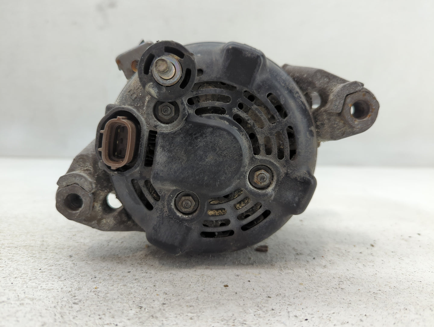 2019-2020 Hyundai Santa Fe Alternator Replacement Generator Charging Assembly Engine OEM P/N:TN104211-8790 37300-2G061 Fits 