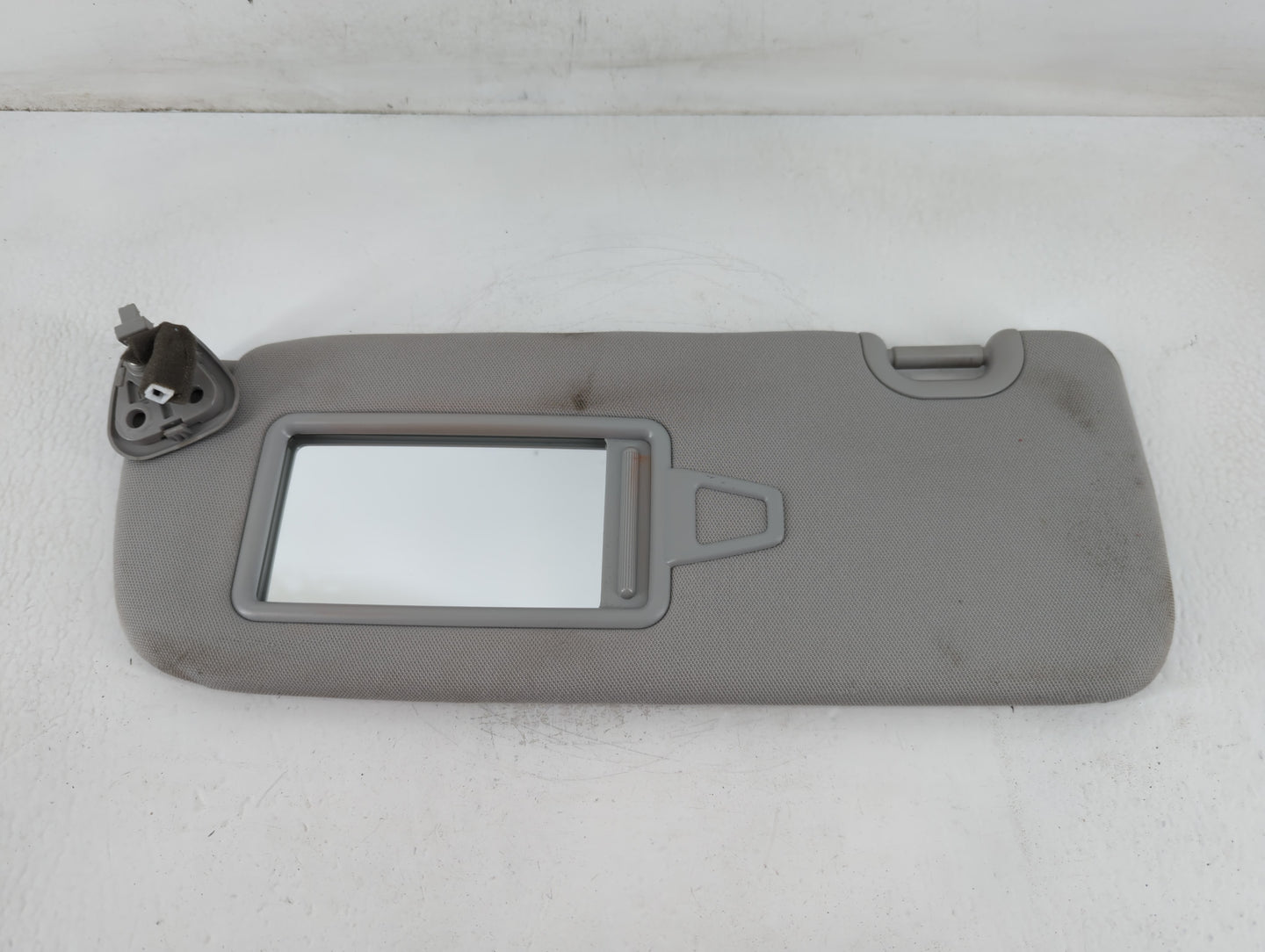 2013-2019 Hyundai Santa Fe Sun Visor Shade Replacement Driver Left Mirror Fits Fits 2013 2014 2015 2016 2017 2018 2019 OEM U