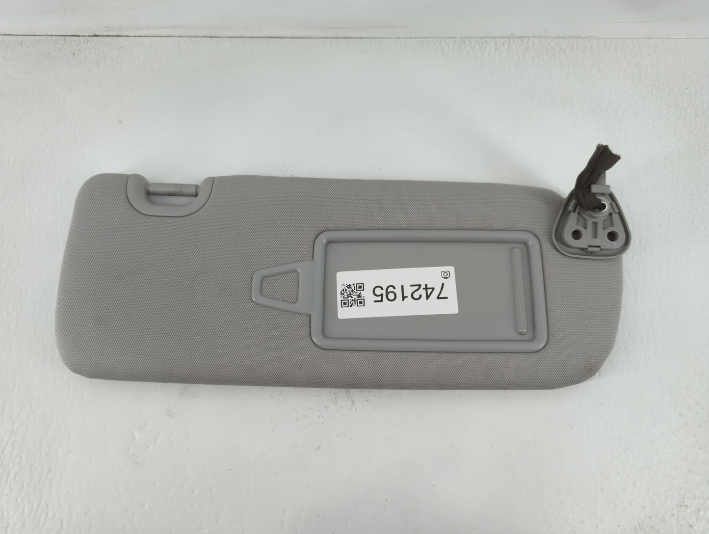 2013-2019 Hyundai Santa Fe Sun Visor Shade Replacement Passenger Right Mirror Fits Fits 2013 2014 2015 2016 2017 2018 2019 O