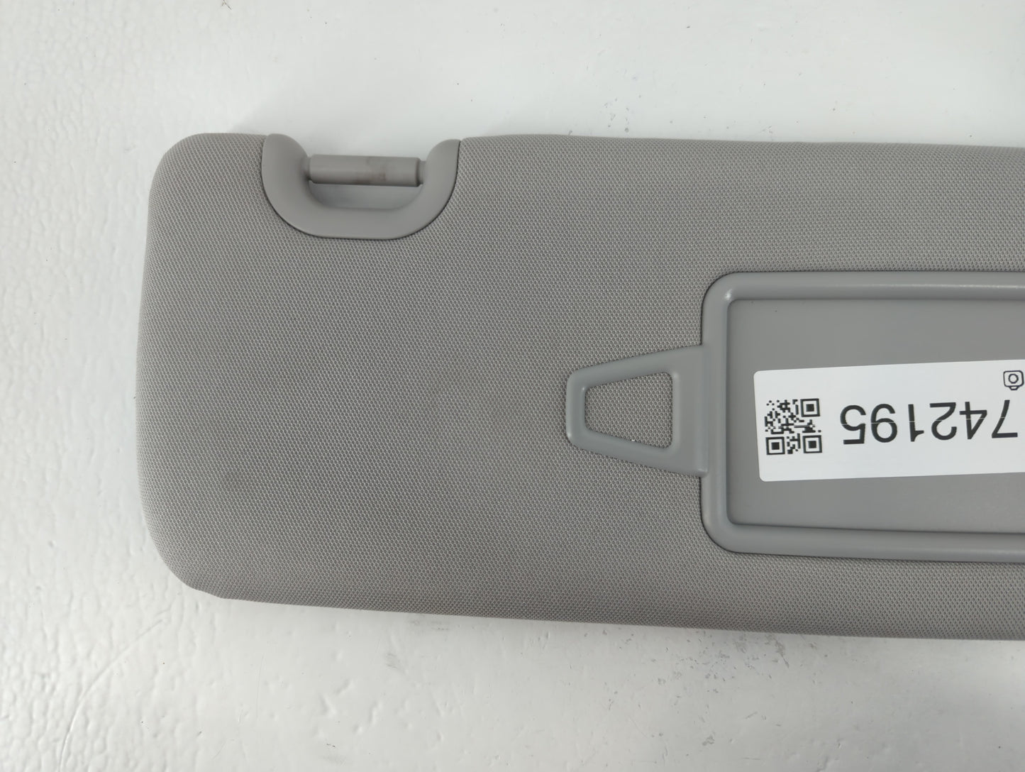 2013-2019 Hyundai Santa Fe Sun Visor Shade Replacement Passenger Right Mirror Fits Fits 2013 2014 2015 2016 2017 2018 2019 O