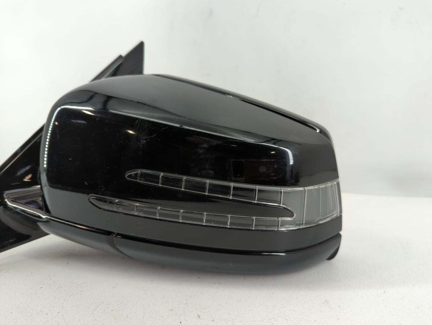 2017-2018 Hyundai Santa Fe Driver Side View Mirror - Left Door Mirror OEM Used - Oemusedautoparts1.com
