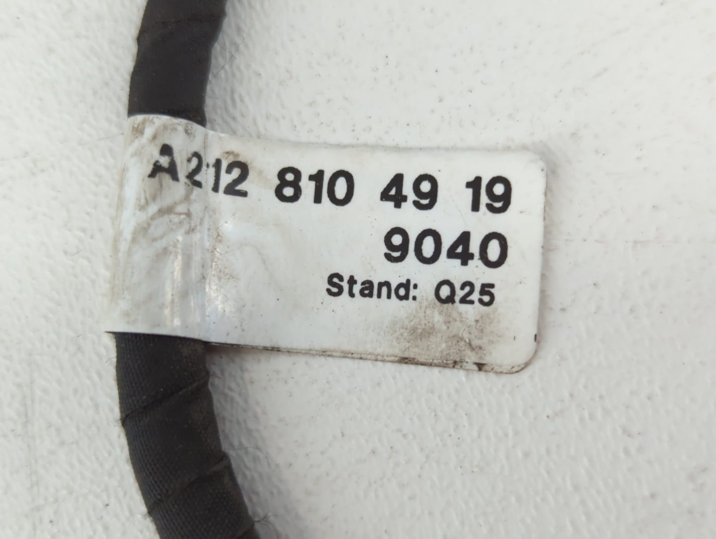 2017-2018 Hyundai Santa Fe Driver Side View Mirror - Left Door Mirror OEM Used - Oemusedautoparts1.com