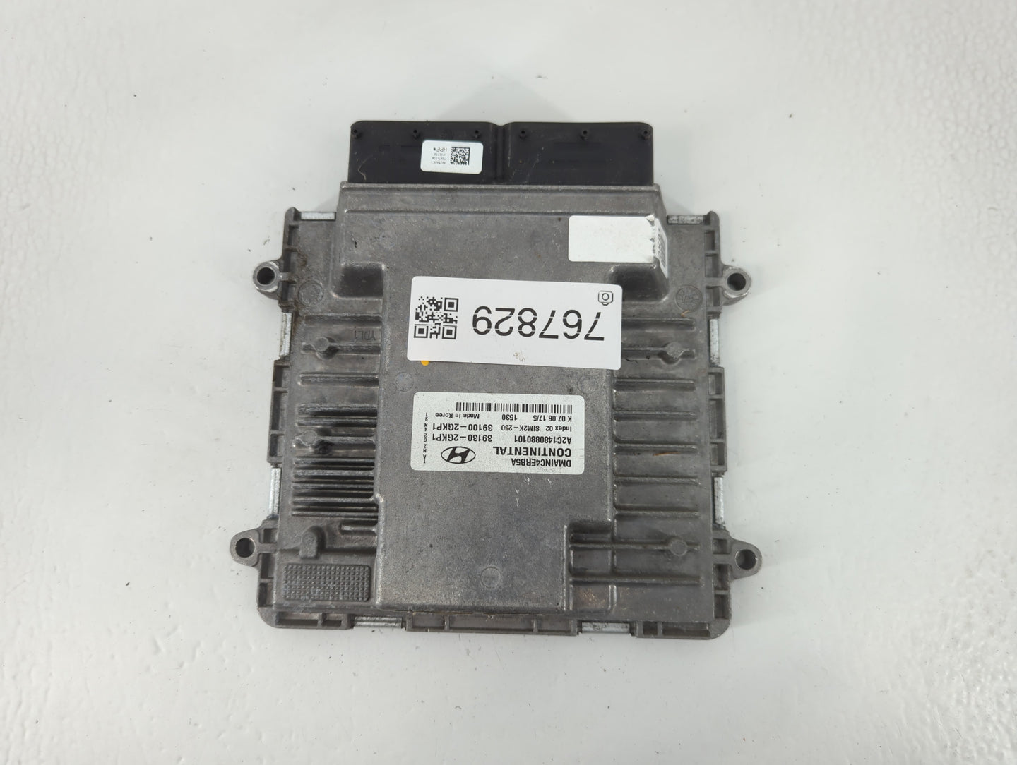 2018 Hyundai Santa Fe PCM Engine Control Computer ECU ECM PCU OEM P/N:39100-2GKP1 39130-2GKP1 Fits OEM Used Auto Parts - Oem