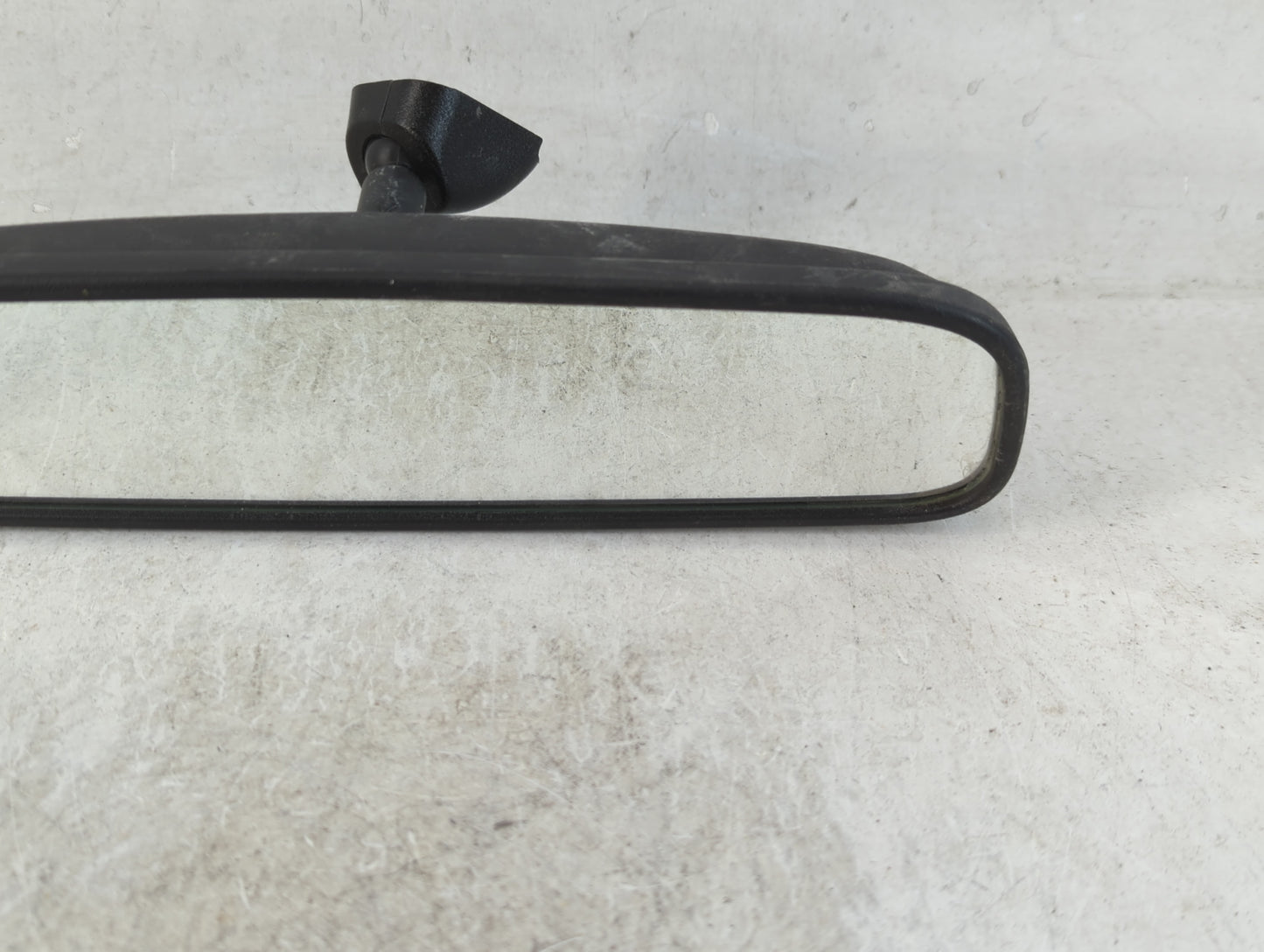 2015-2020 Hyundai Santa Fe Interior Rear View Mirror Replacement OEM P/N:A047396 Fits OEM Used Auto Parts - Oemusedautoparts